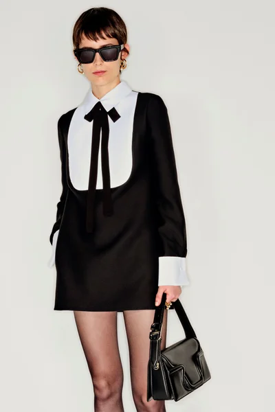 Look 32